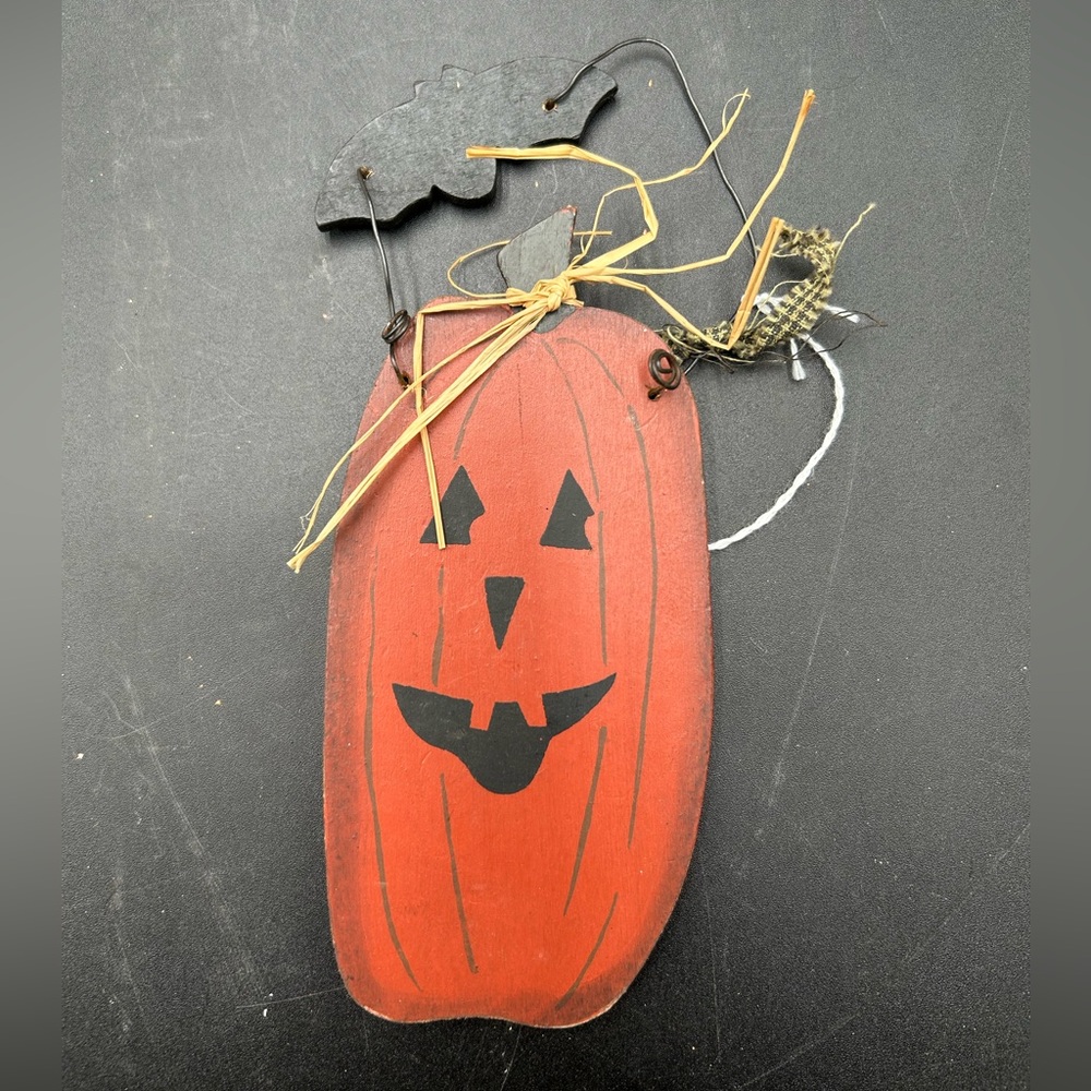 Wood jack o lantern decor Halloween, primitive